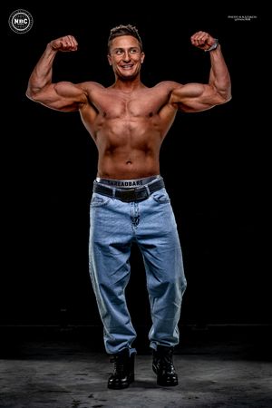 MUSCLE BATTLE 2023  2